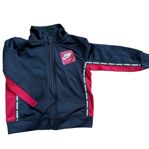 Jordan 18M Black & Red Zip Up Sports Jacket - Picture 2 of 5